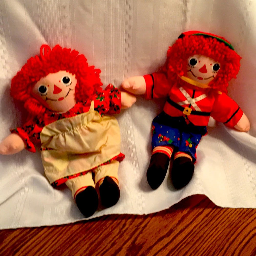 Christmas Raggedy Ann and Andy